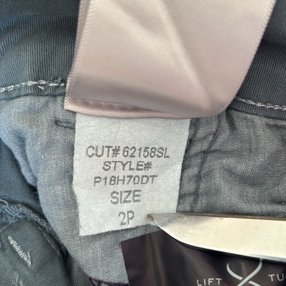 NWT NYDJ Samantha Utility Pants 2P - Picture 14 of 16